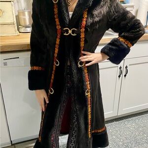 Stunning Vintage 60’s 70’s Embroidered Faux Fur Gold Toggle Hooded Coat  Small